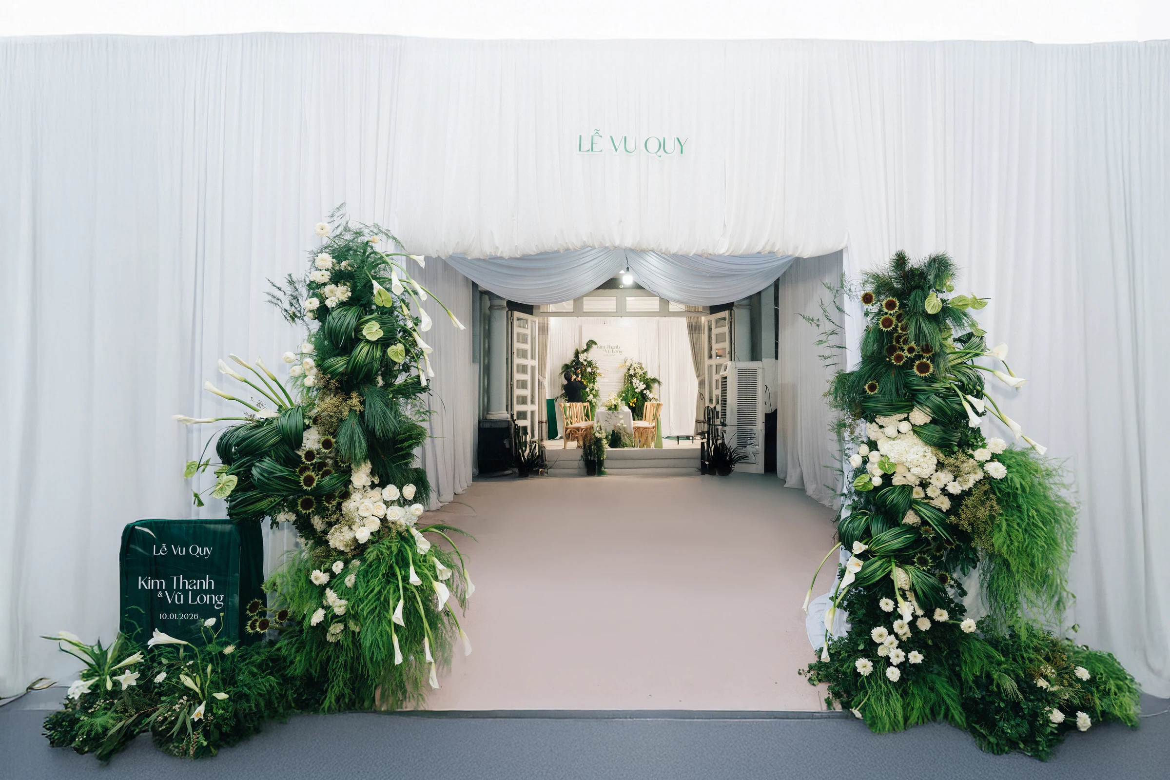 Botanical Serenity - image 1