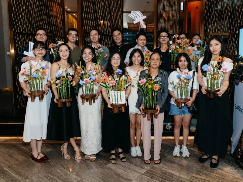 Chiếc ghế của Ngoại - hình 4